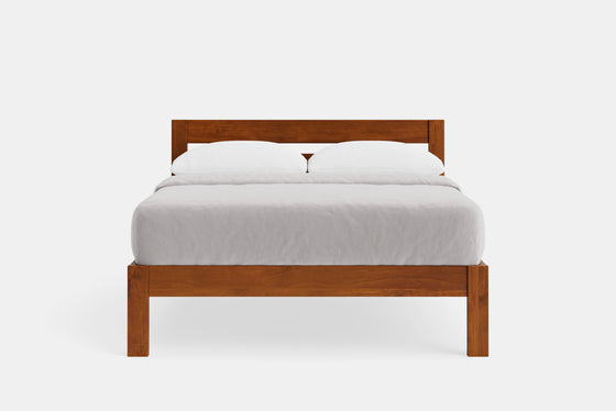 Omoto Low Foot Bed - Pine